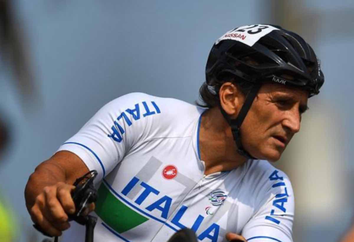 Alex Zanardi lacrime 